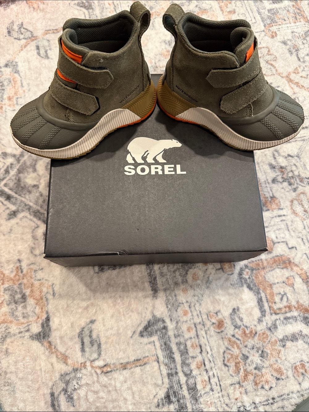 Sorel Kids Olive Green and Orange Hook-and-Loop Winter Boots